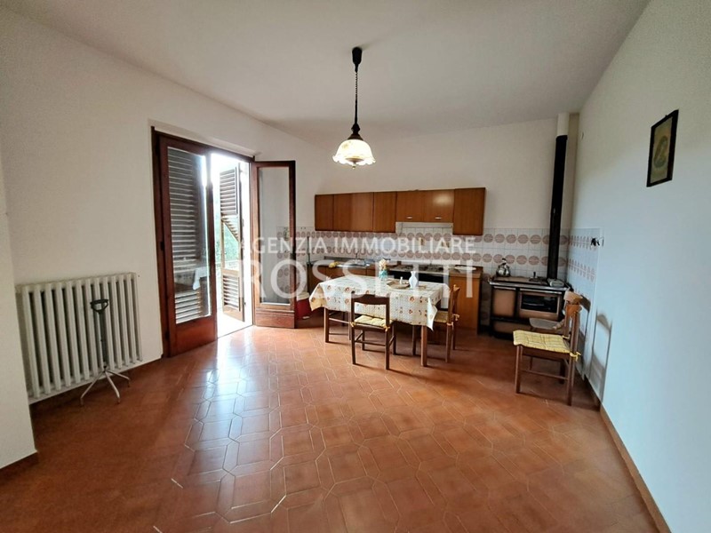 Appartamento in Vendita a Vinci, 149'000&euro;, 125 m²