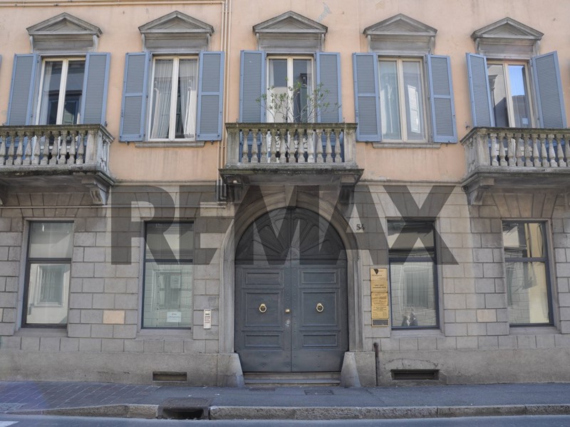 Bilocale in Vendita a Bergamo, 214'000&euro;, 57 m²
