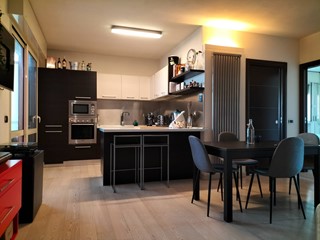 Trilocale in Affitto a Fidenza, 850&euro;, 75 m²