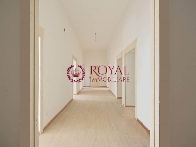 Appartamento in Affitto a Livorno, 1'100&euro;, 200 m²