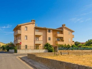Appartamento in Vendita a Burcei, 95'000&euro;, 160 m²
