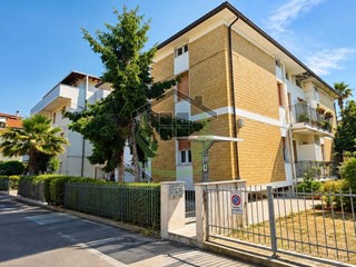 Quadrilocale in Vendita a San Benedetto del Tronto, 240'000&euro;, 100 m²