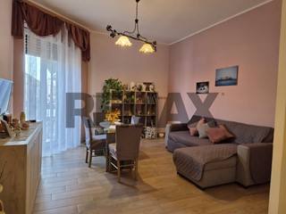 Quadrilocale in Vendita a Catania, 125'000&euro;, 96 m²