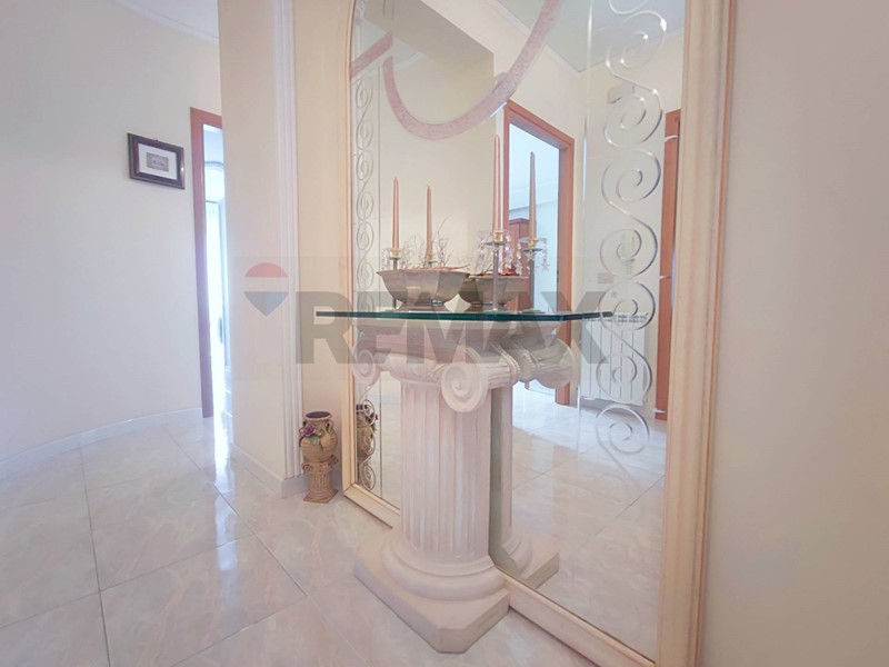 Quadrilocale in Vendita a Fiumefreddo di Sicilia, 119'000&euro;, 111 m²