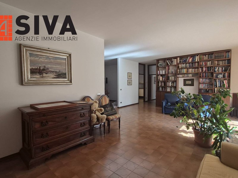 Appartamento in Vendita a Ravenna, 330'000&euro;, 234 m²