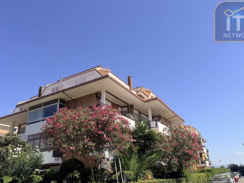 Bilocale in Vendita a Ardea, 94'000&euro;, 76 m²