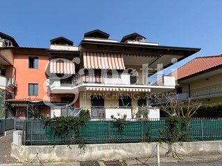 Trilocale in Vendita a Giugliano in Campania, 195'000&euro;, 120 m²