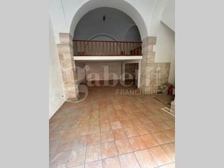 Monolocale in Vendita a Barletta, 90'000&euro;, 76 m²