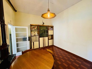 Trilocale in Vendita a Legnano, 129'000&euro;, 85 m², con Box