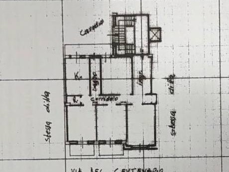 Quadrilocale in Vendita a Battipaglia, 115'000&euro;, 135 m²