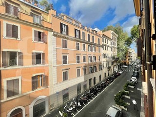 Quadrilocale in Vendita a Roma, 615'000&euro;, 100 m²
