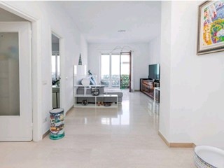 Quadrilocale in Affitto a Milano, zona Isola, 1'600&euro;, 90 m², arredato