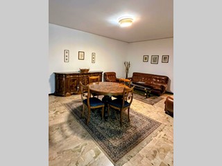 Appartamento in Affitto a Padova, 1'200&euro;, 120 m², arredato