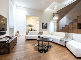 Appartamento in Vendita a Bologna, zona Centro, 1'600'000&euro;, 298 m², arredato