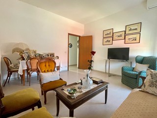 Appartamento in Vendita a Anzio, 125'000&euro;, 100 m², arredato