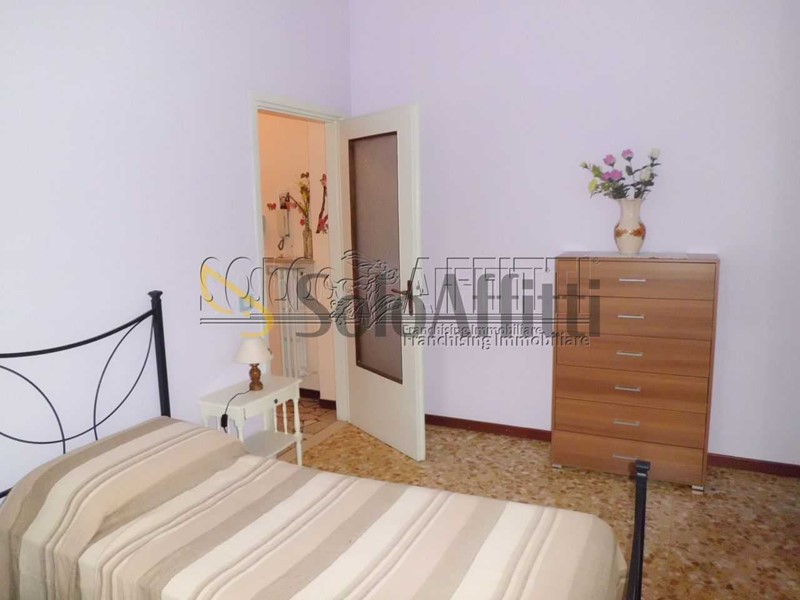 Bilocale in Affitto a Pavia, zona Crosione, 450&euro;, 43 m², arredato
