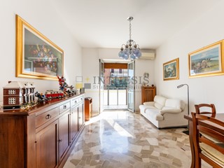 Bilocale in Vendita a Sesto San Giovanni, 205'000&euro;, 65 m²