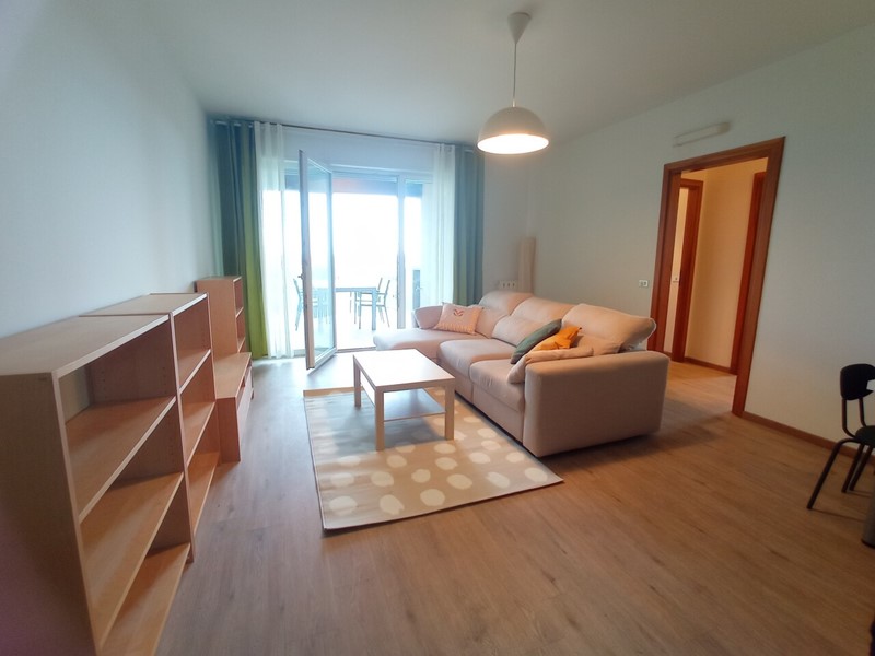 Trilocale in Affitto a Modena, 1'200&euro;, 100 m², arredato, con Box
