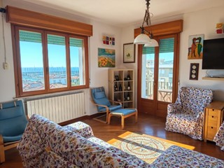 Quadrilocale in Vendita a Rosignano Marittimo, zona Rosignano Solvay, 420'000&euro;, 116 m², arredato, con Box