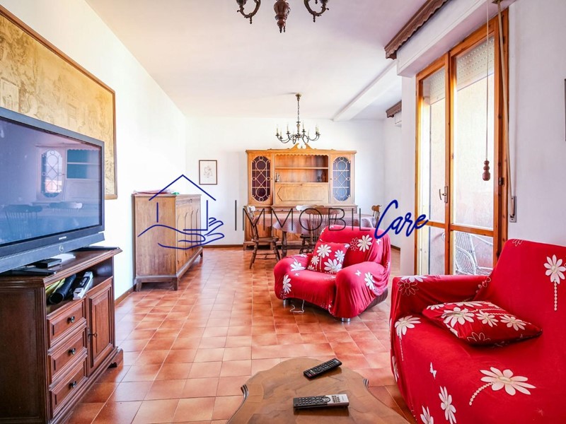 Appartamento in Affitto a Pisa, 1'000&euro;, 130 m², arredato