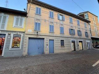 Appartamento in Vendita a Brugherio, 351'750&euro;, 189 m², con Box