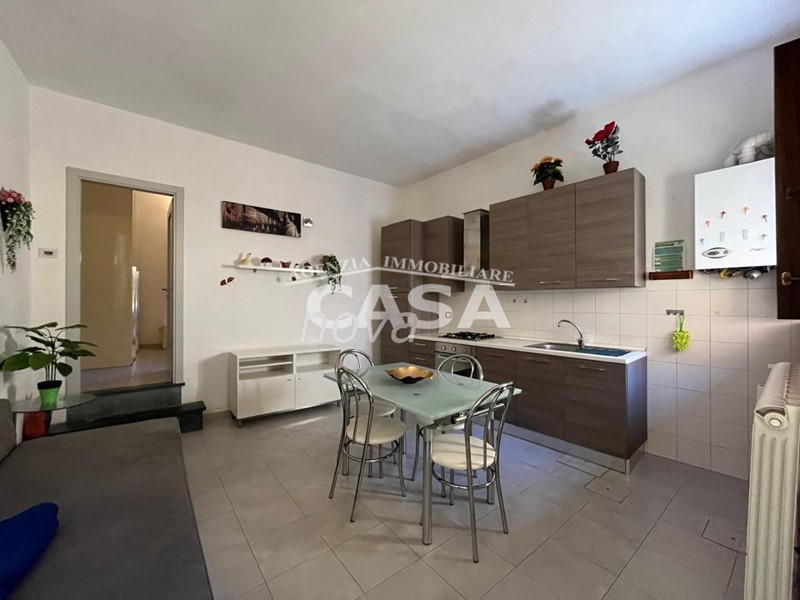 Bilocale in Affitto a Buti, 620&euro;, 50 m², arredato