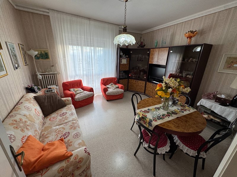 Appartamento in Affitto a Fermo, 600&euro;, 81 m²