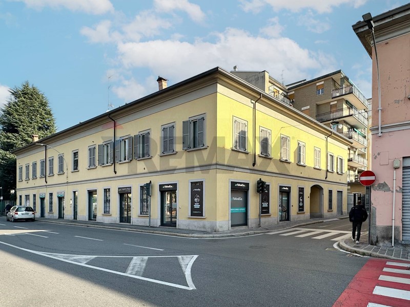 Bilocale in Vendita a Seregno, 190'000&euro;, 99 m²