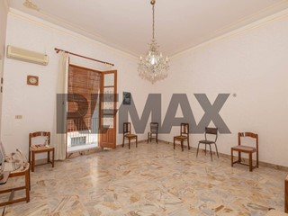 Appartamento in Vendita a Lentini, 70'000&euro;, 190 m²