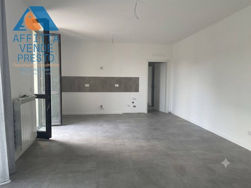 Quadrilocale in Affitto a Chivasso, 650&euro;, 90 m²