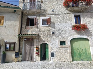 Trilocale in Vendita a Civitella Alfedena, 69'000&euro;, 65 m²
