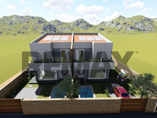 Appartamento in Vendita a Castellammare del Golfo, 330'000&euro;, 230 m²