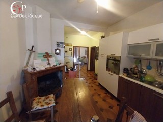 Quadrilocale in Vendita a Dicomano, 115'000&euro;, 94 m²