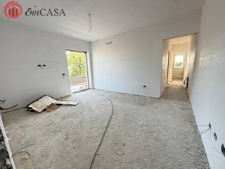 Trilocale in Vendita a Ladispoli, 235'000&euro;, 65 m²