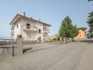 Appartamento in Vendita a Celleno, 129'000&euro;, 140 m²