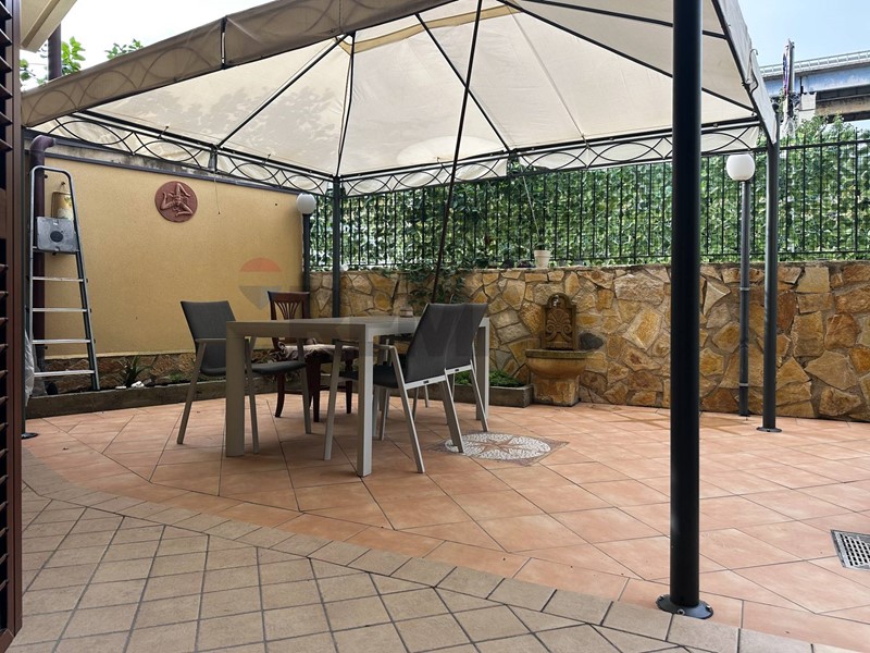 Appartamento in Vendita a Alì Terme, 158'000&euro;, 101 m²