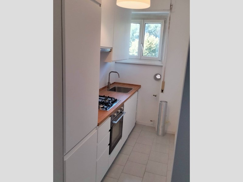 Appartamento in Affitto a Milano, 1'150&euro;, 77 m²