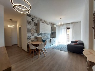 Trilocale in Affitto a Cardano al Campo, 800&euro;, 70 m²