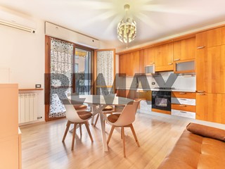 Bilocale in Vendita a Monza, 178'000&euro;, 50 m²