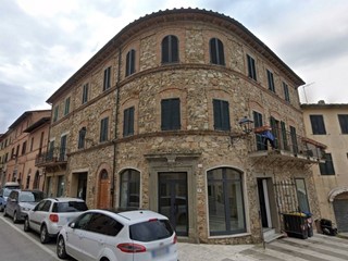 Appartamento in Vendita a Monticiano, 98'250&euro;, 176 m²