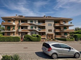 Quadrilocale in Vendita a Siena, 83'250&euro;, 86 m²