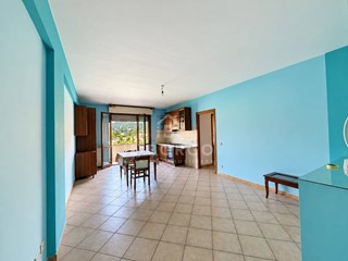 Trilocale in Vendita a Pescia, 79'000&euro;, 63 m²