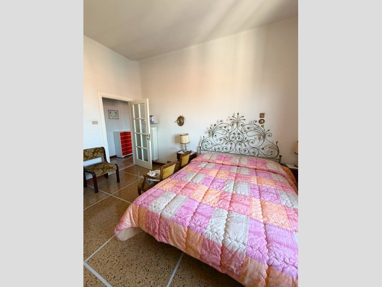 Trilocale in Vendita a Bologna, 350'000&euro;, 81 m²