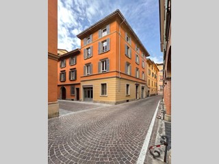 Trilocale in Vendita a Bologna, 335'000&euro;, 66 m²