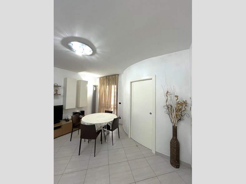 Trilocale in Vendita a Bari, 170'000&euro;, 90 m²