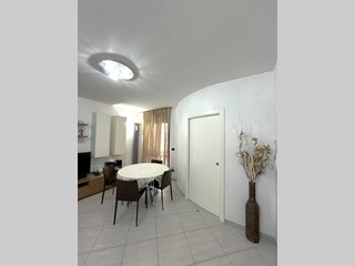Trilocale in Vendita a Bari, 170'000&euro;, 90 m²
