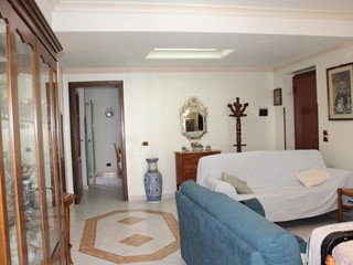Trilocale in Vendita a Monreale, 135'000&euro;, 100 m²