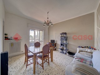 Trilocale in Vendita a Torino, 125'000&euro;, 91 m²