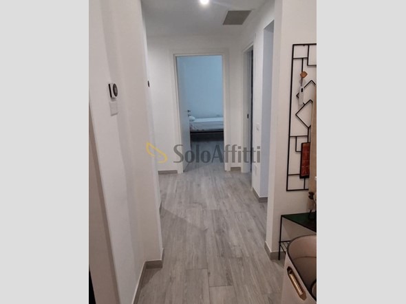Quadrilocale in Affitto a Pescara, zona Via Nicola Fabrizi, 1'000&euro;, 101 m², arredato