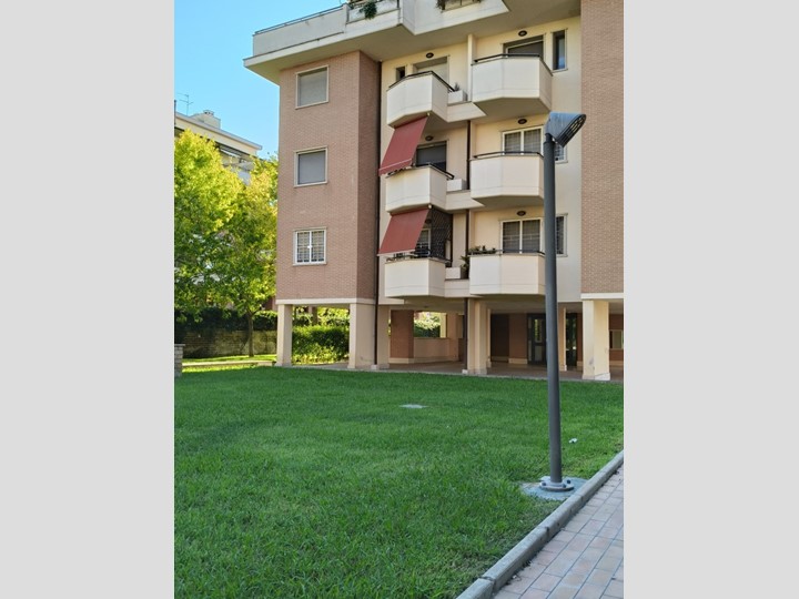Trilocale in Affitto a Roma, 1'250&euro;, 95 m², con Box